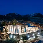 Pantiki Luxury Naxos Apartment Melanes